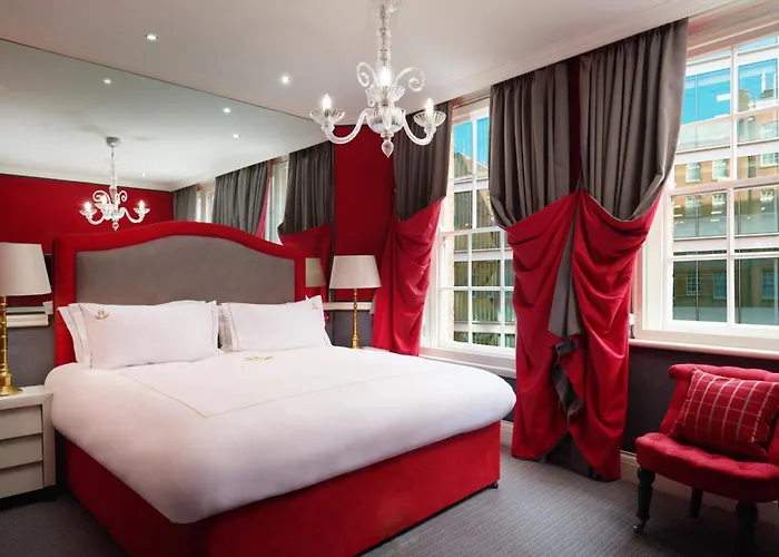 Top Cheap Hotels Near Victoria Station, London