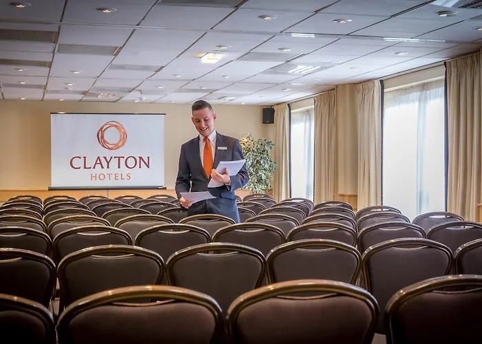 Best Manchester Airport Hotels & Parking Terminal 1