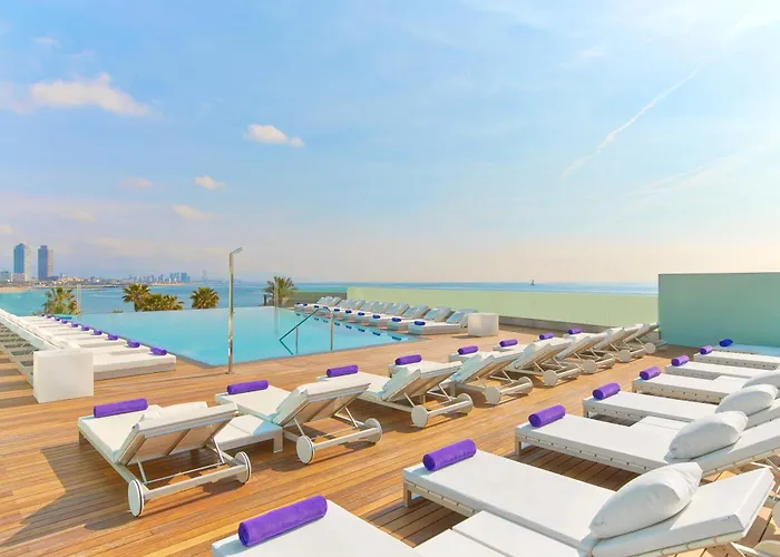 Top Barcelona Hotels Near the Beach